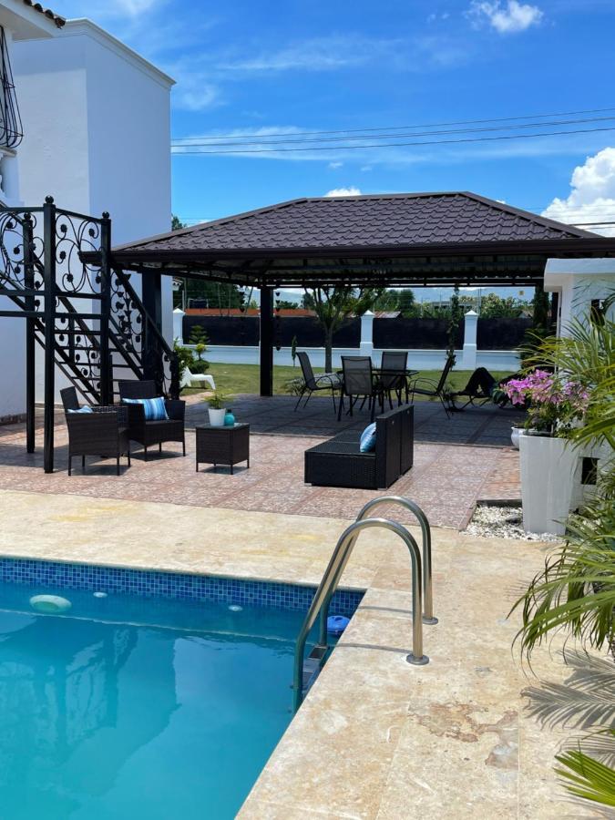 The Gil Place Villa Santiago De Los Caballeros Luaran gambar